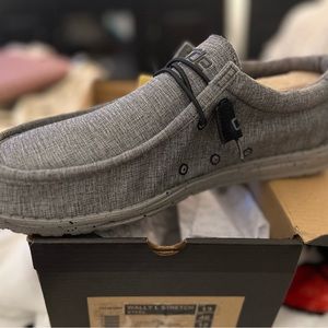 Men’s Wally hey dudes